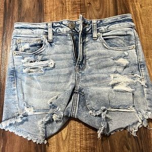 American eagle ripped Jean shorts